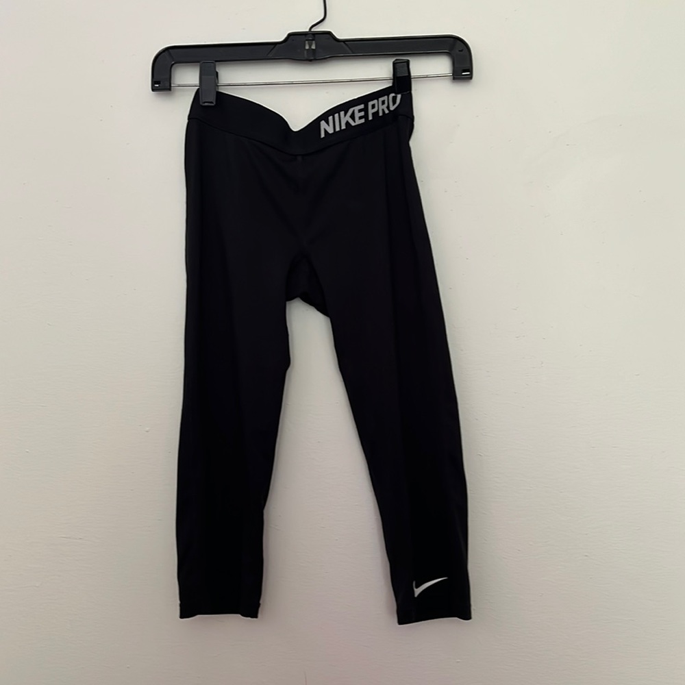 Nike Pro Capris
